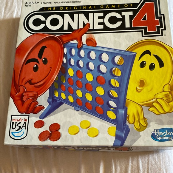 Hasbro ORIGINAL GAME OF CONNECT, 2 players Age 6+ - Picture 1 of 4